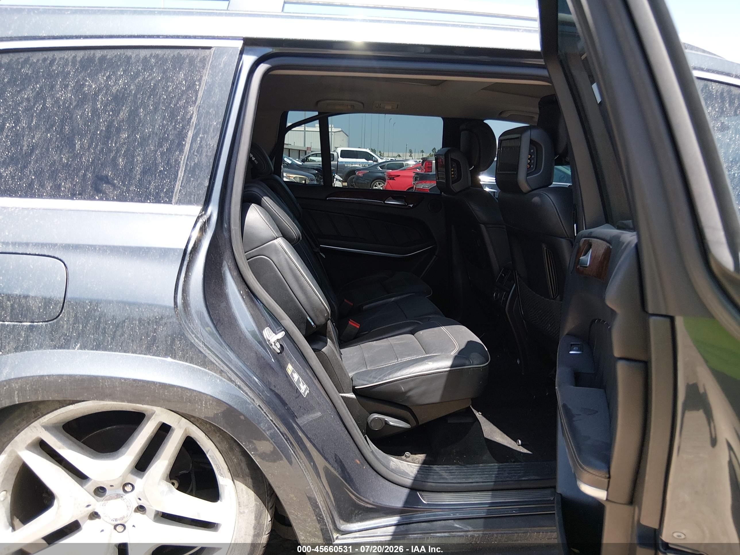 2013 MERCEDES-BENZ GL 550 4MATIC
