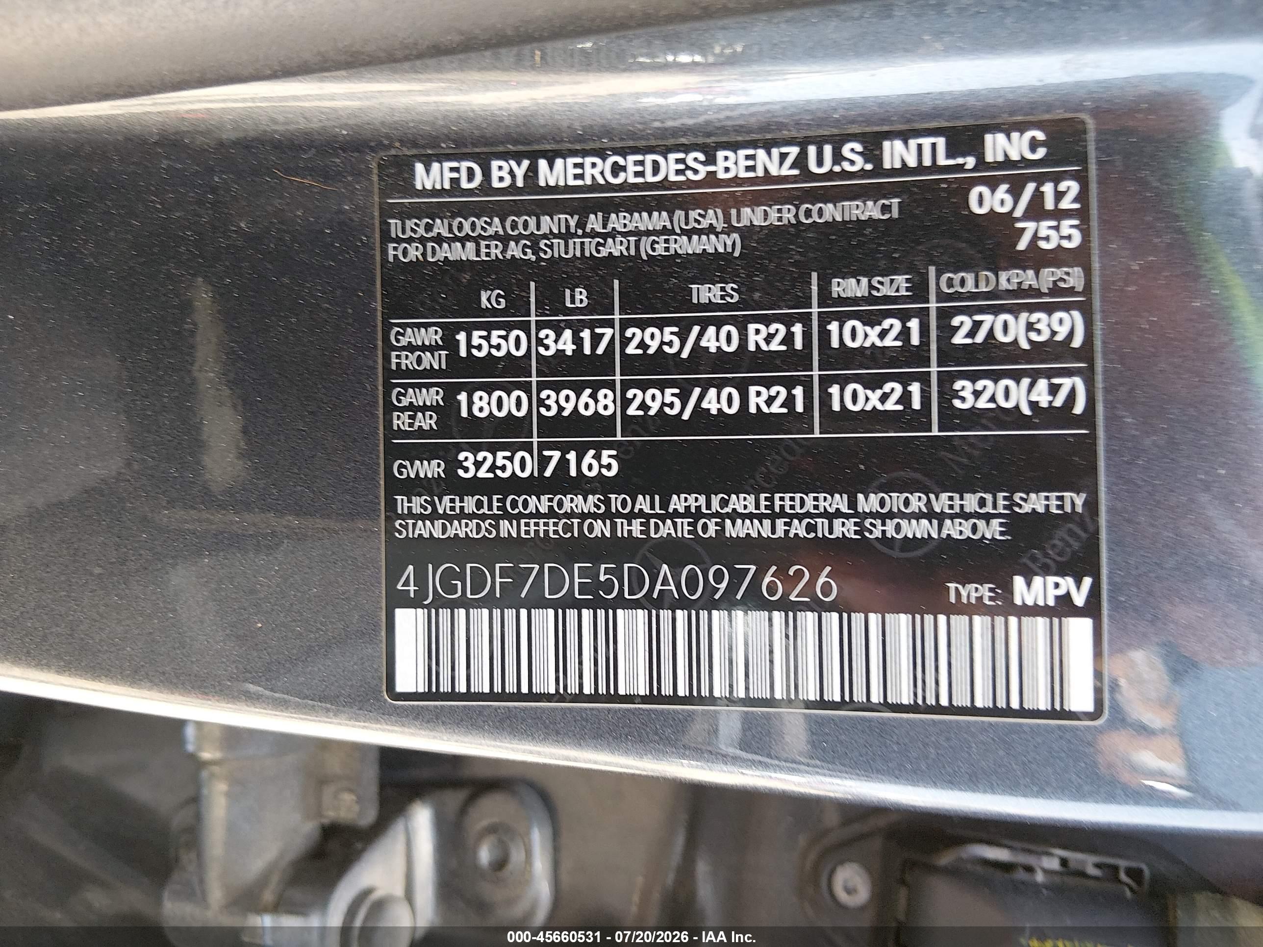 2013 MERCEDES-BENZ GL 550 4MATIC