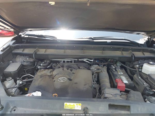 2021 TOYOTA HIGHLANDER XSE