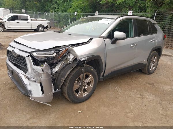 2022 TOYOTA RAV4 HYBRID XLE