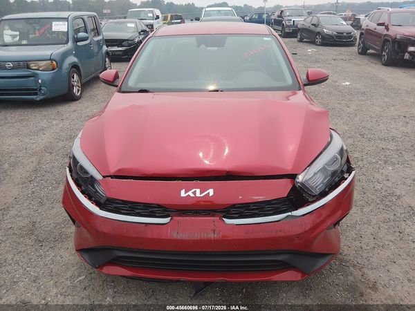 2023 KIA FORTE LXS
