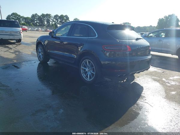 2015 PORSCHE MACAN S