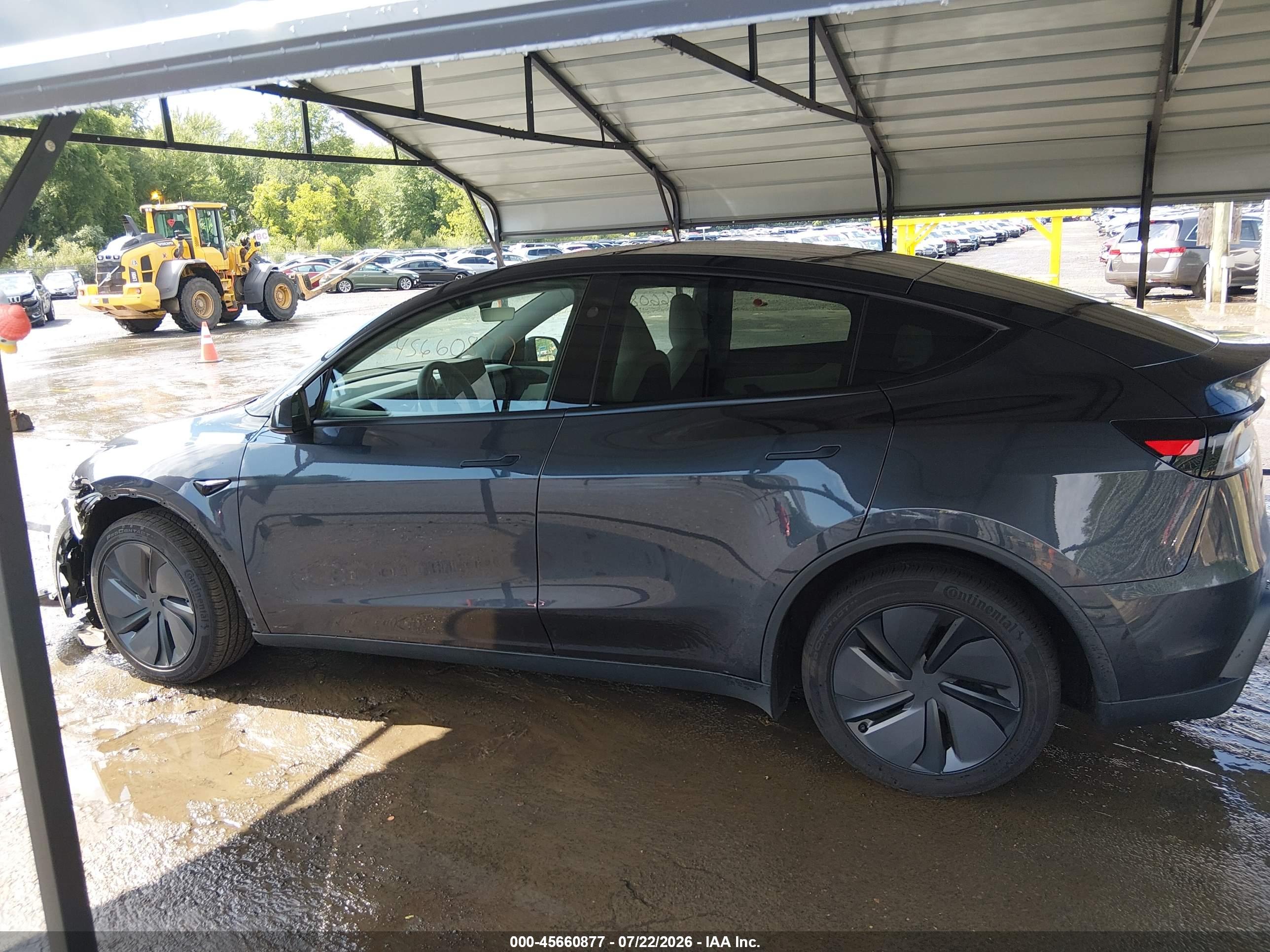 2026 TESLA MODEL Y