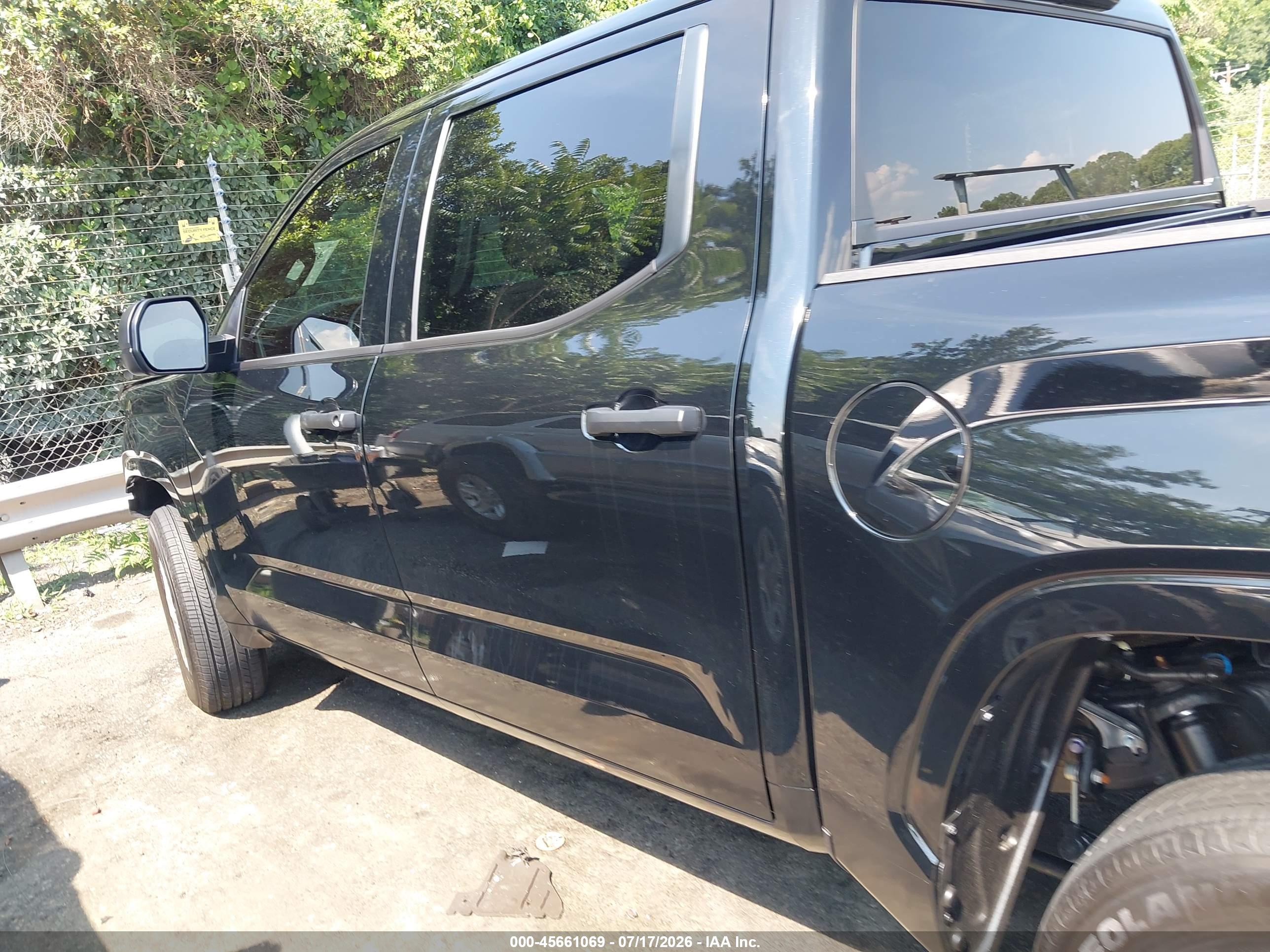 2026 TOYOTA TUNDRA SR CREWMAX 5.5' BED
