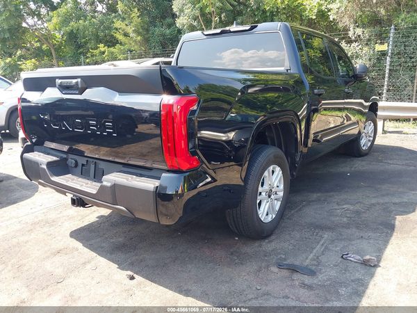 2026 TOYOTA TUNDRA SR CREWMAX 5.5' BED