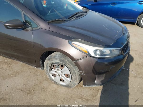 2017 KIA FORTE LX