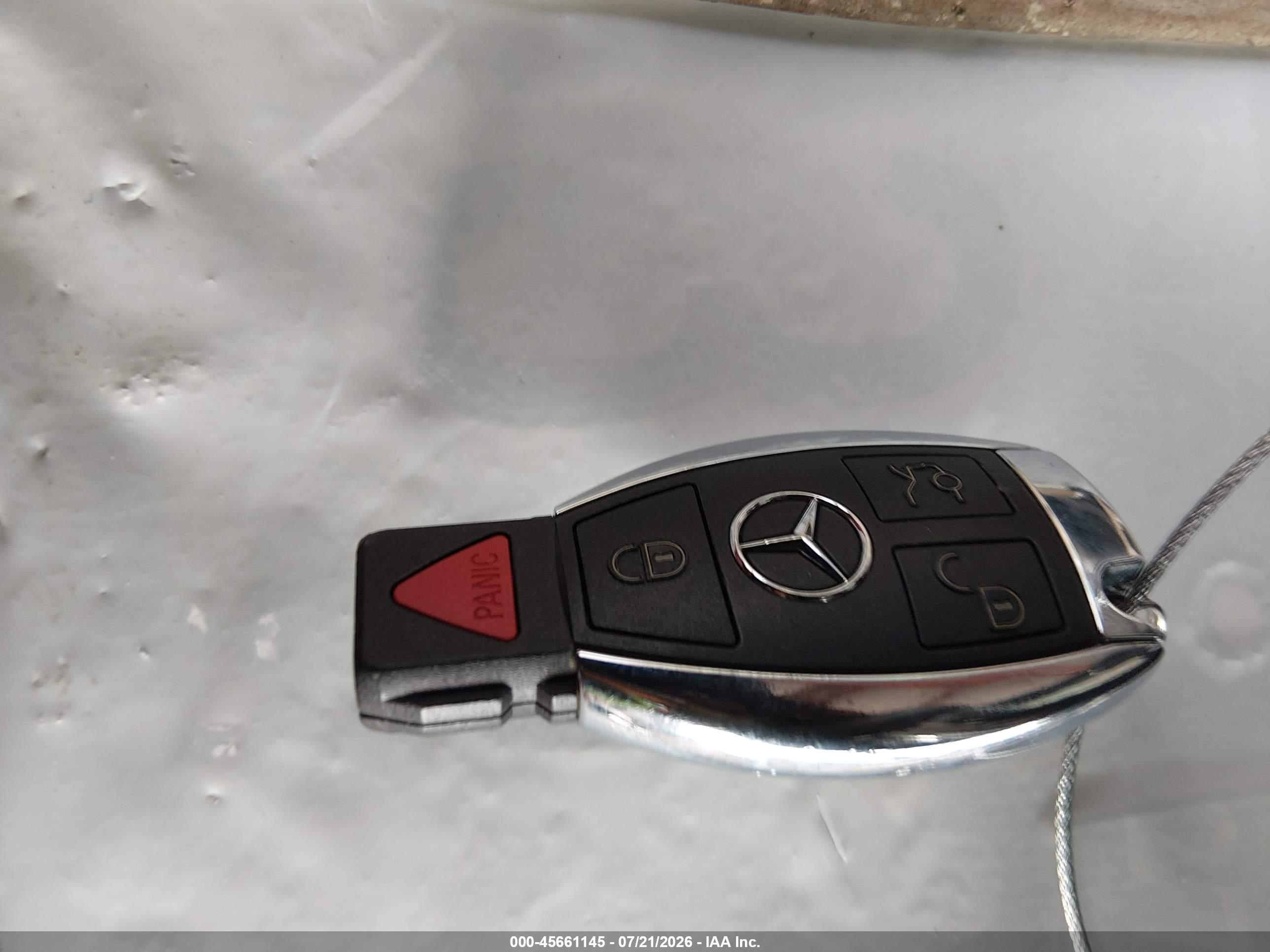 2018 MERCEDES-BENZ SLC 300