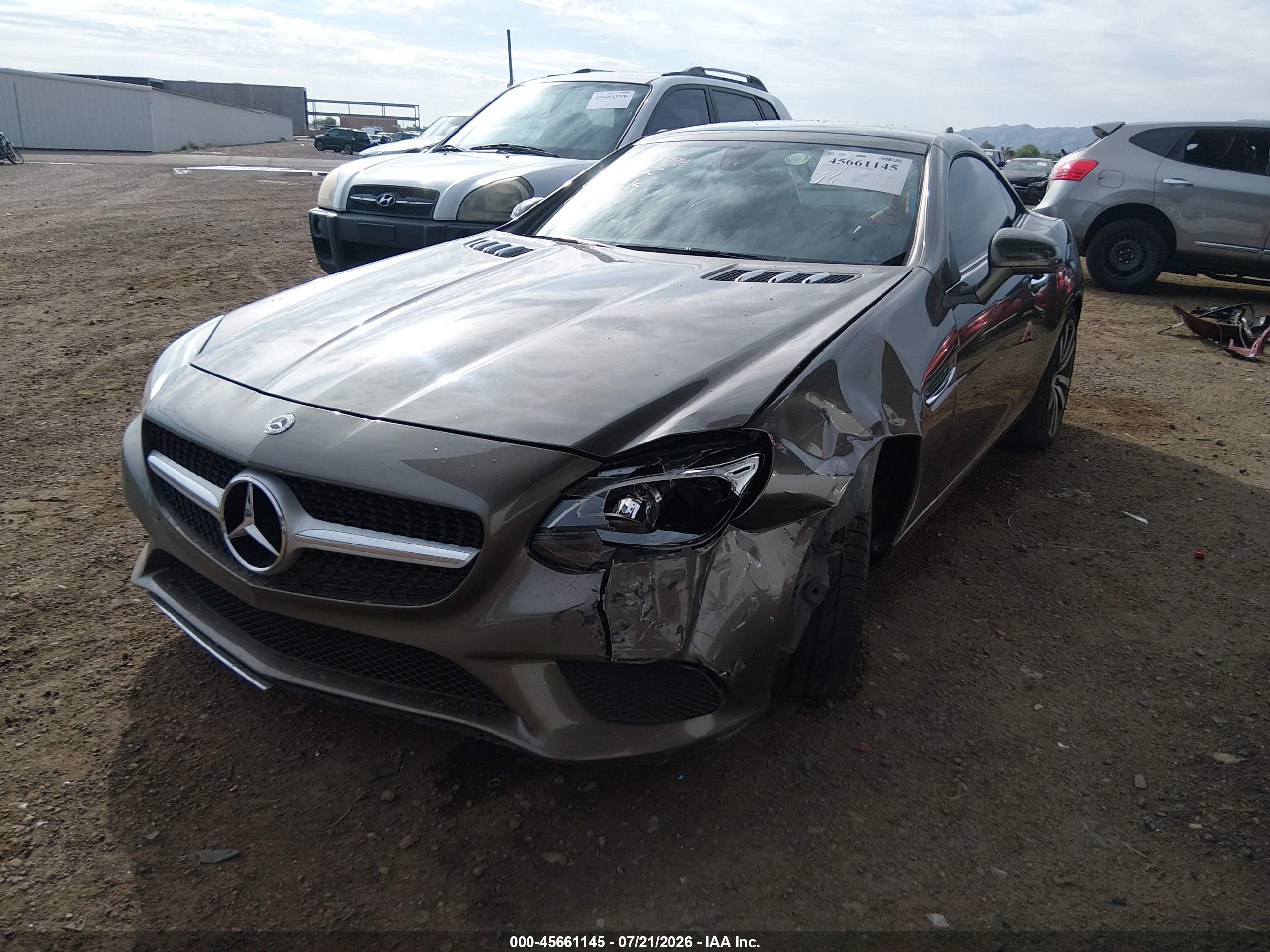 2018 MERCEDES-BENZ SLC 300