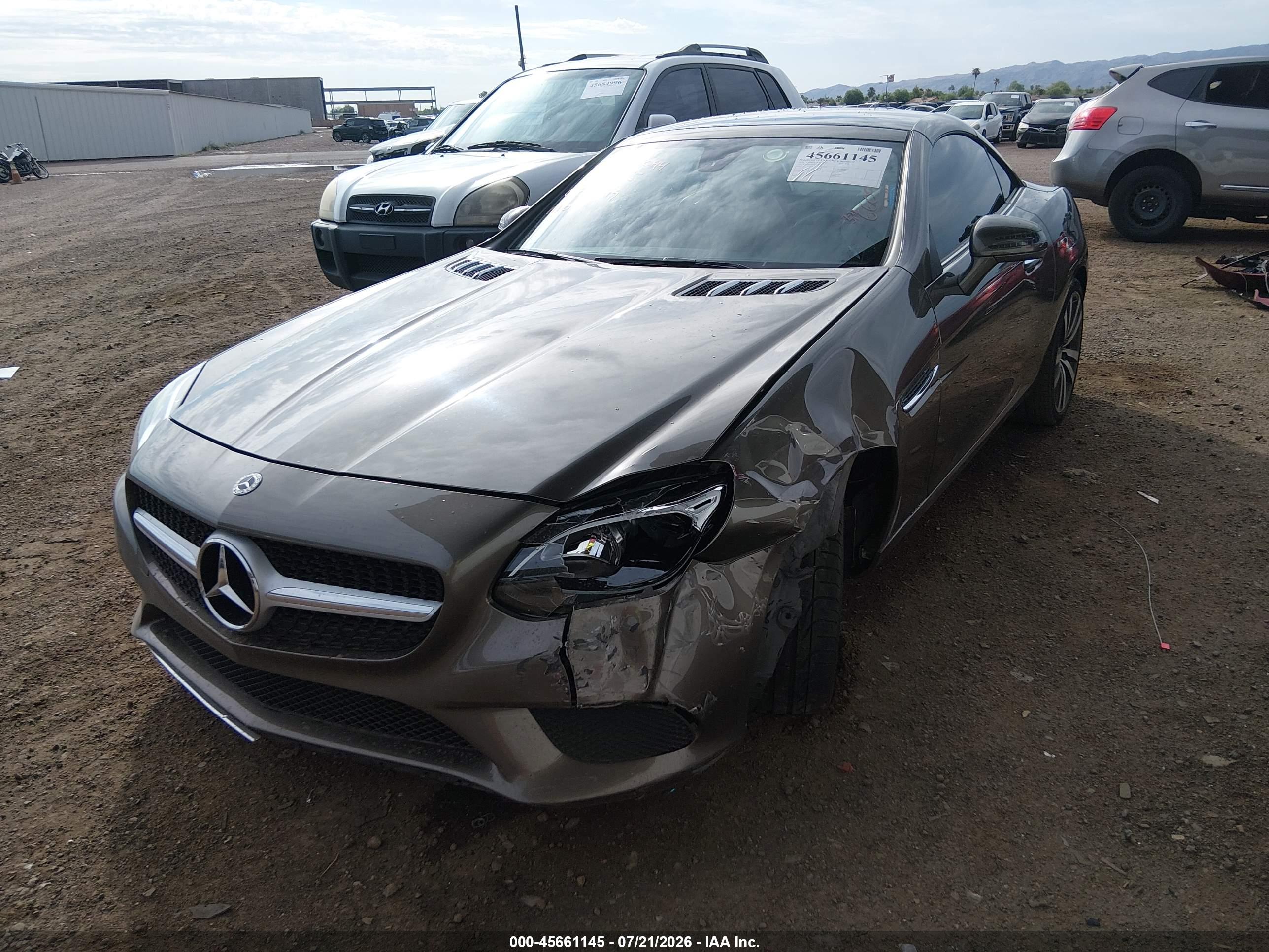 2018 MERCEDES-BENZ SLC 300