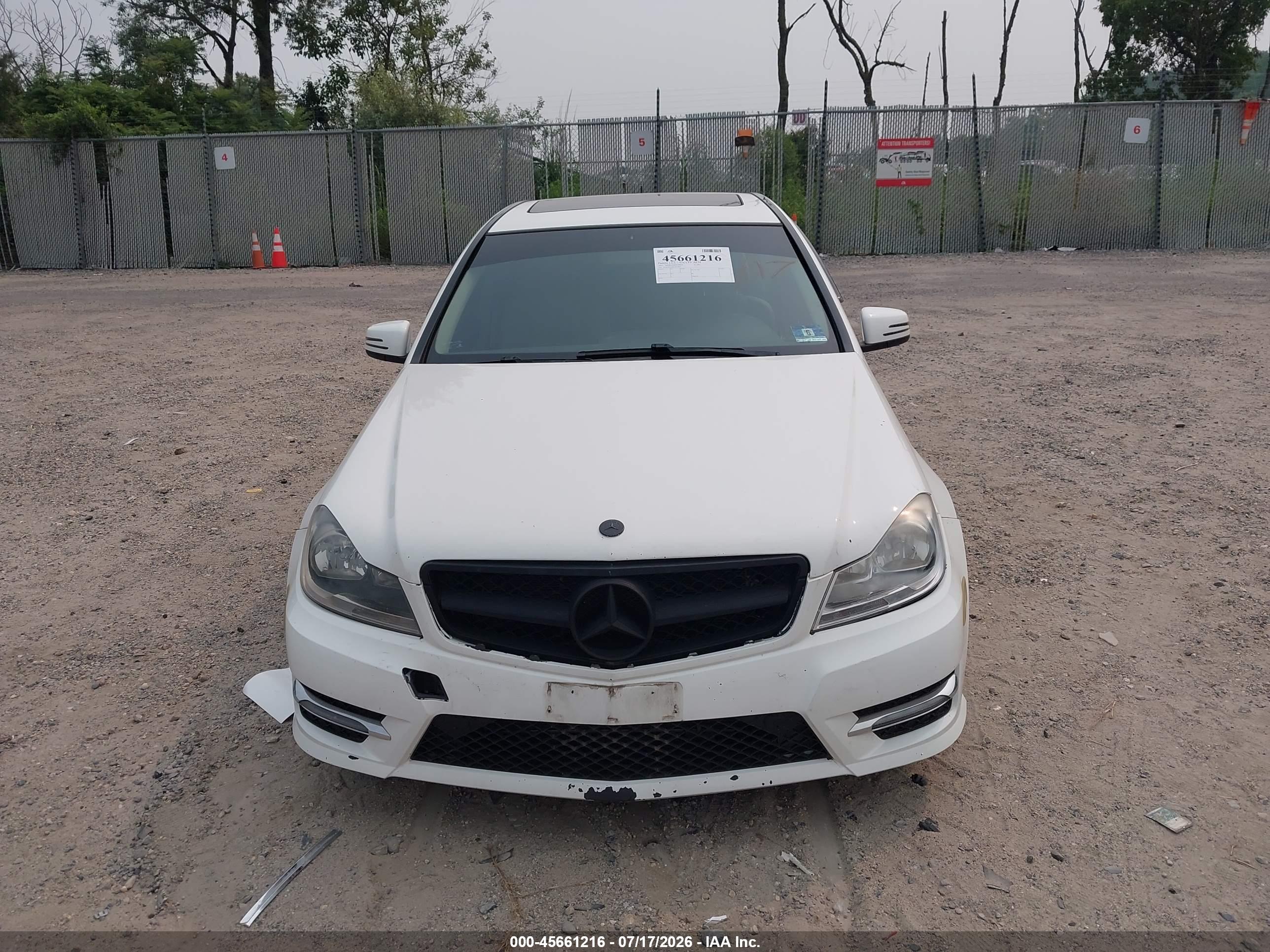 2013 MERCEDES-BENZ C 300 C300