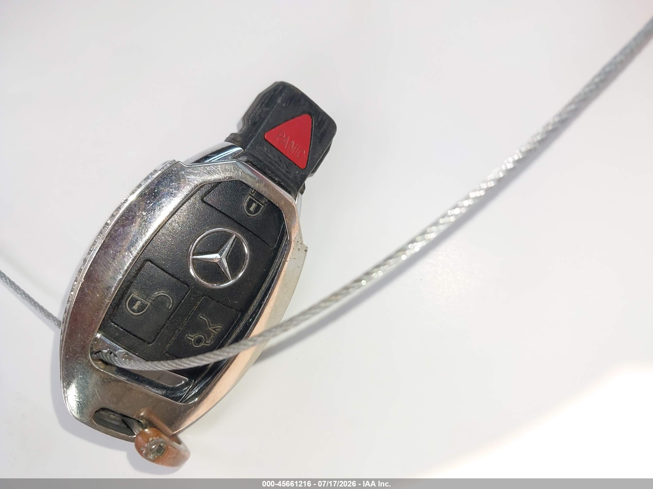 2013 MERCEDES-BENZ C 300 C300