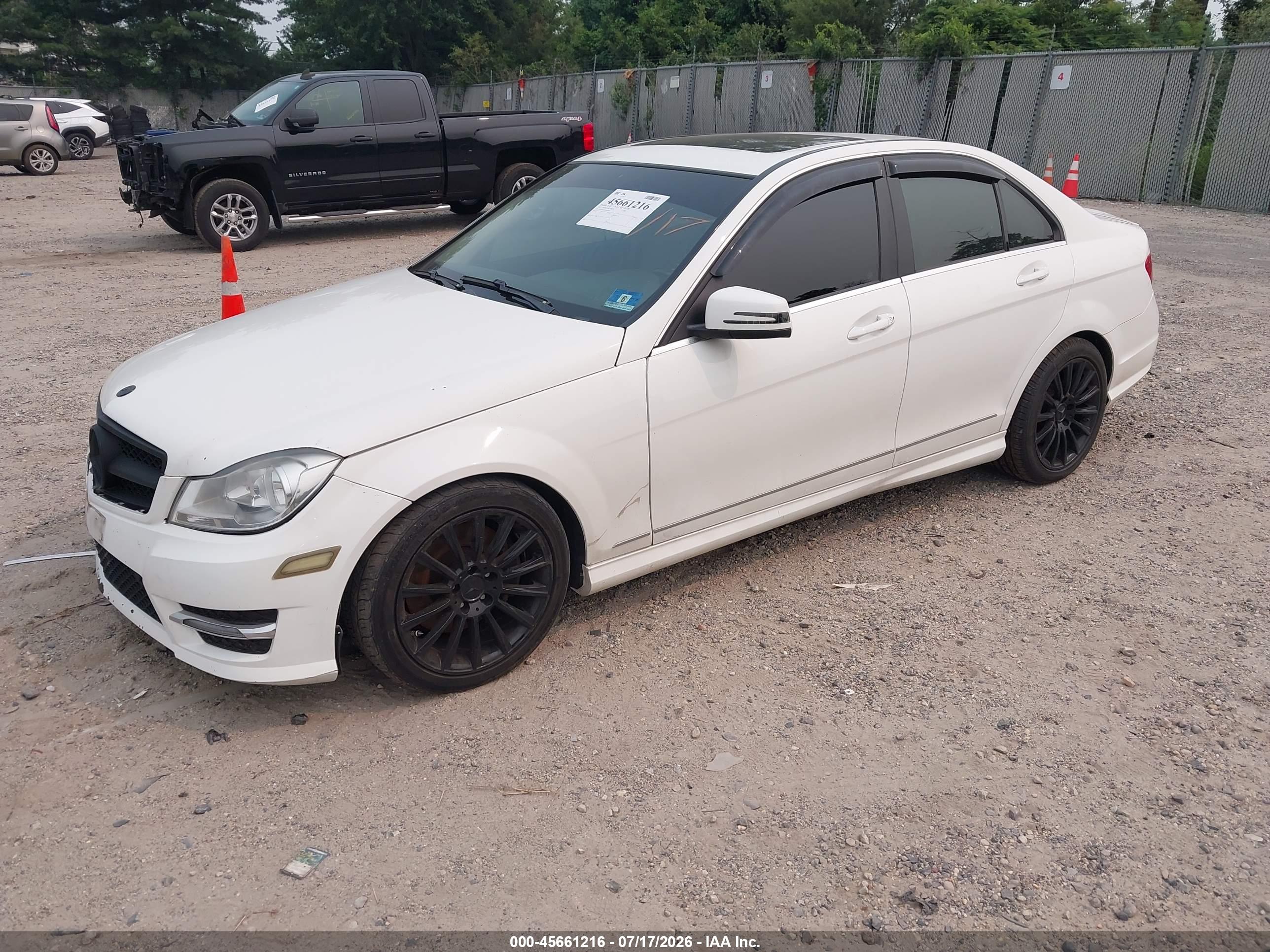 2013 MERCEDES-BENZ C 300 C300