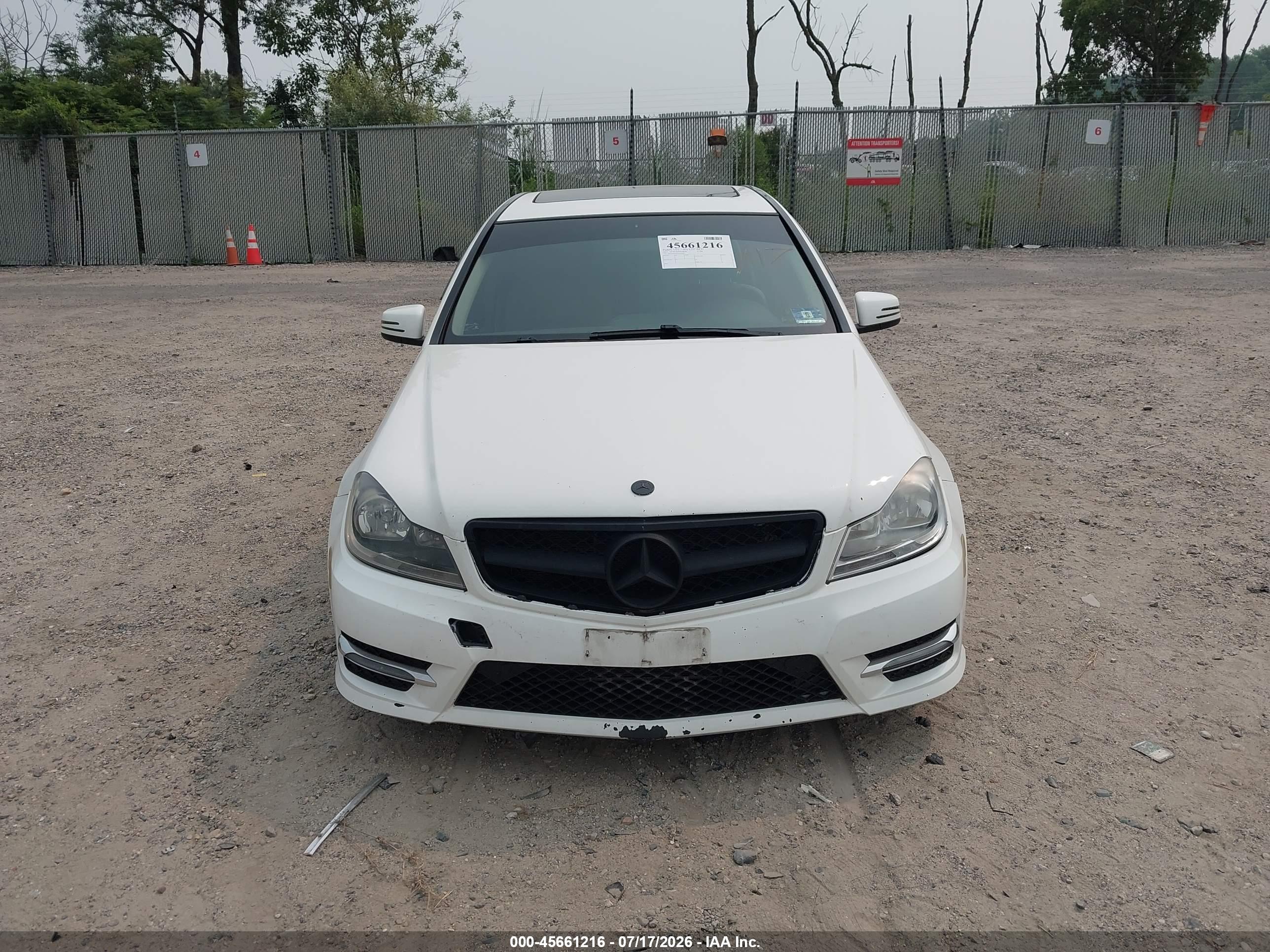 2013 MERCEDES-BENZ C 300 C300