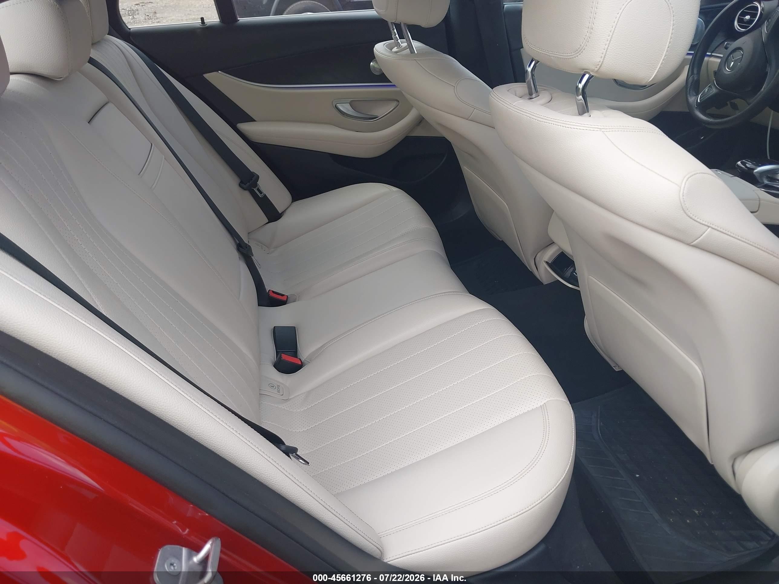 2017 MERCEDES-BENZ E 300 4MATIC