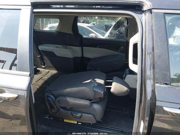 2024 KIA CARNIVAL MPV LX