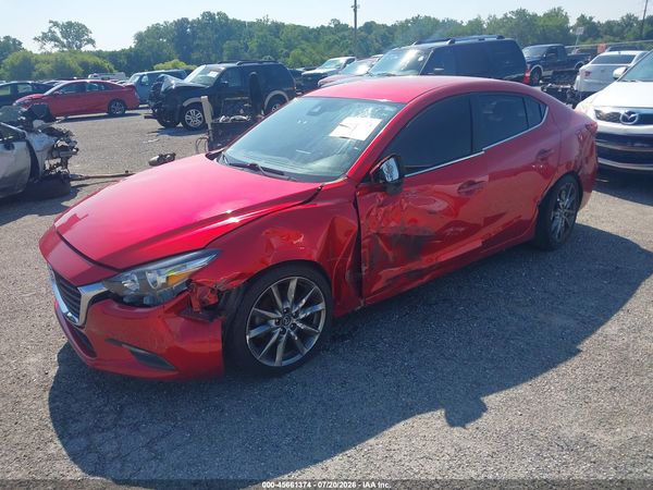 2018 MAZDA MAZDA3 TOURING
