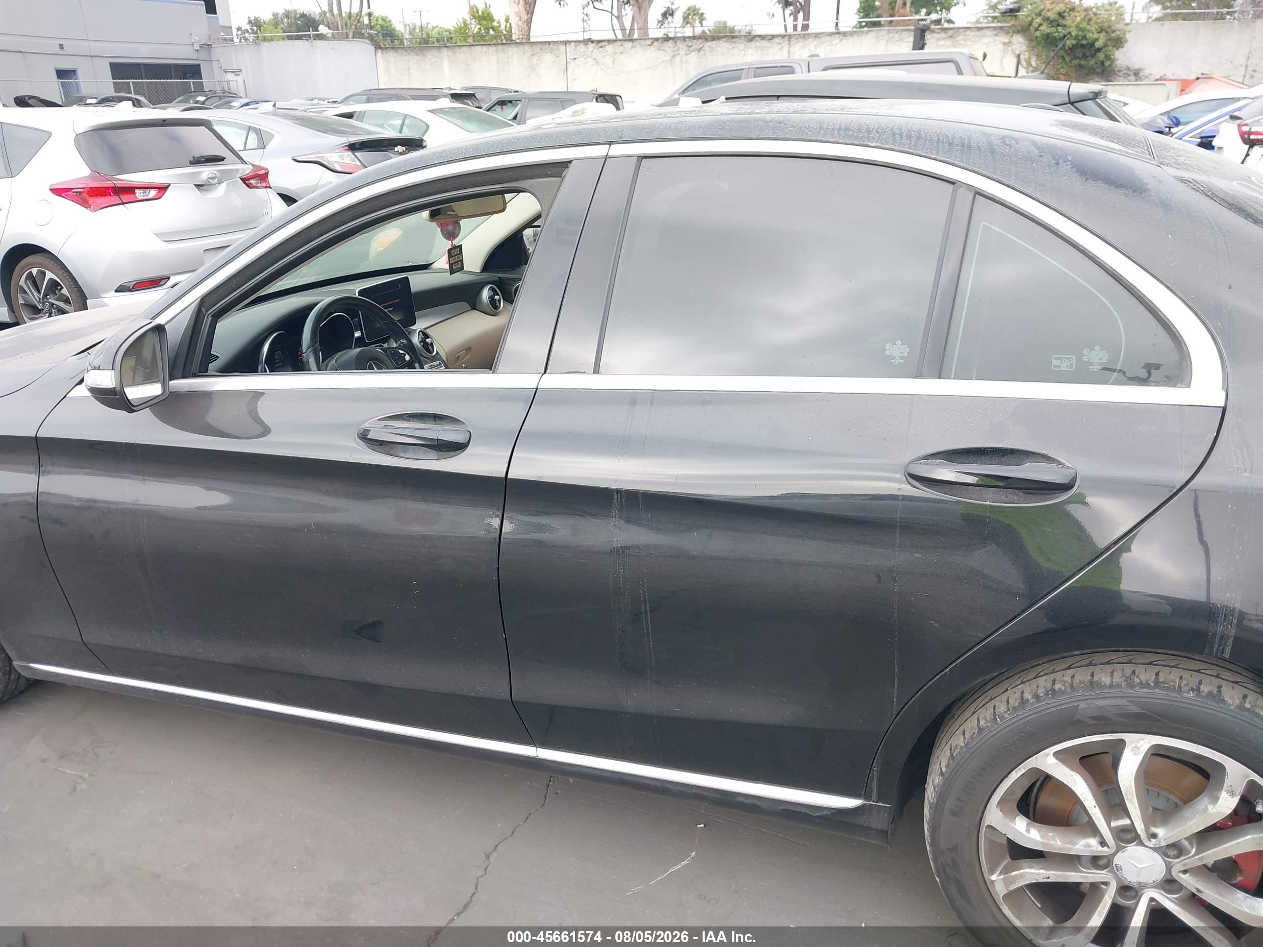 2015 MERCEDES-BENZ C 300 LUXURY/SPORT
