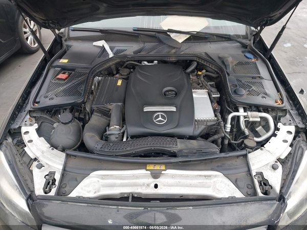 2015 MERCEDES-BENZ C 300 LUXURY/SPORT