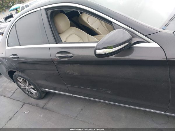 2015 MERCEDES-BENZ C 300 LUXURY/SPORT