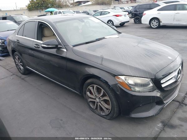 2015 MERCEDES-BENZ C 300 LUXURY/SPORT