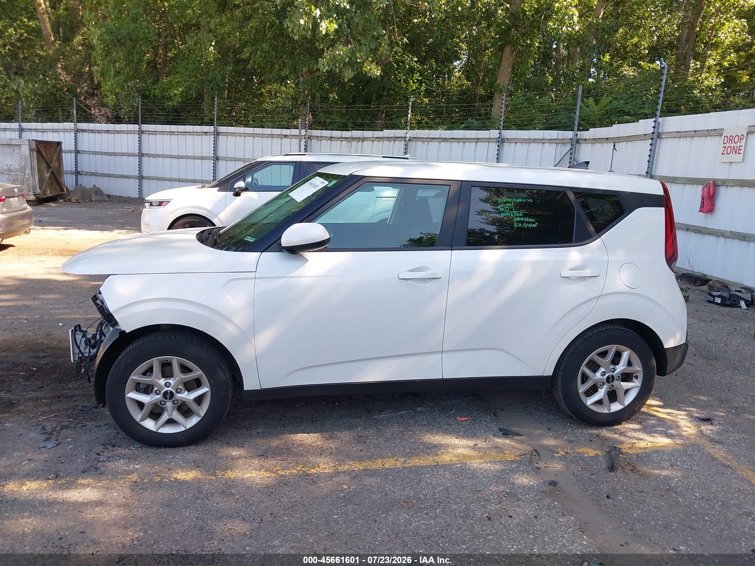 2022 KIA SOUL LX