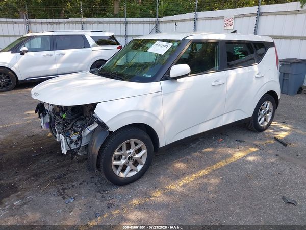2022 KIA SOUL LX