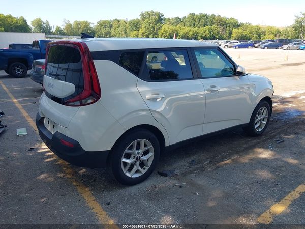 2022 KIA SOUL LX