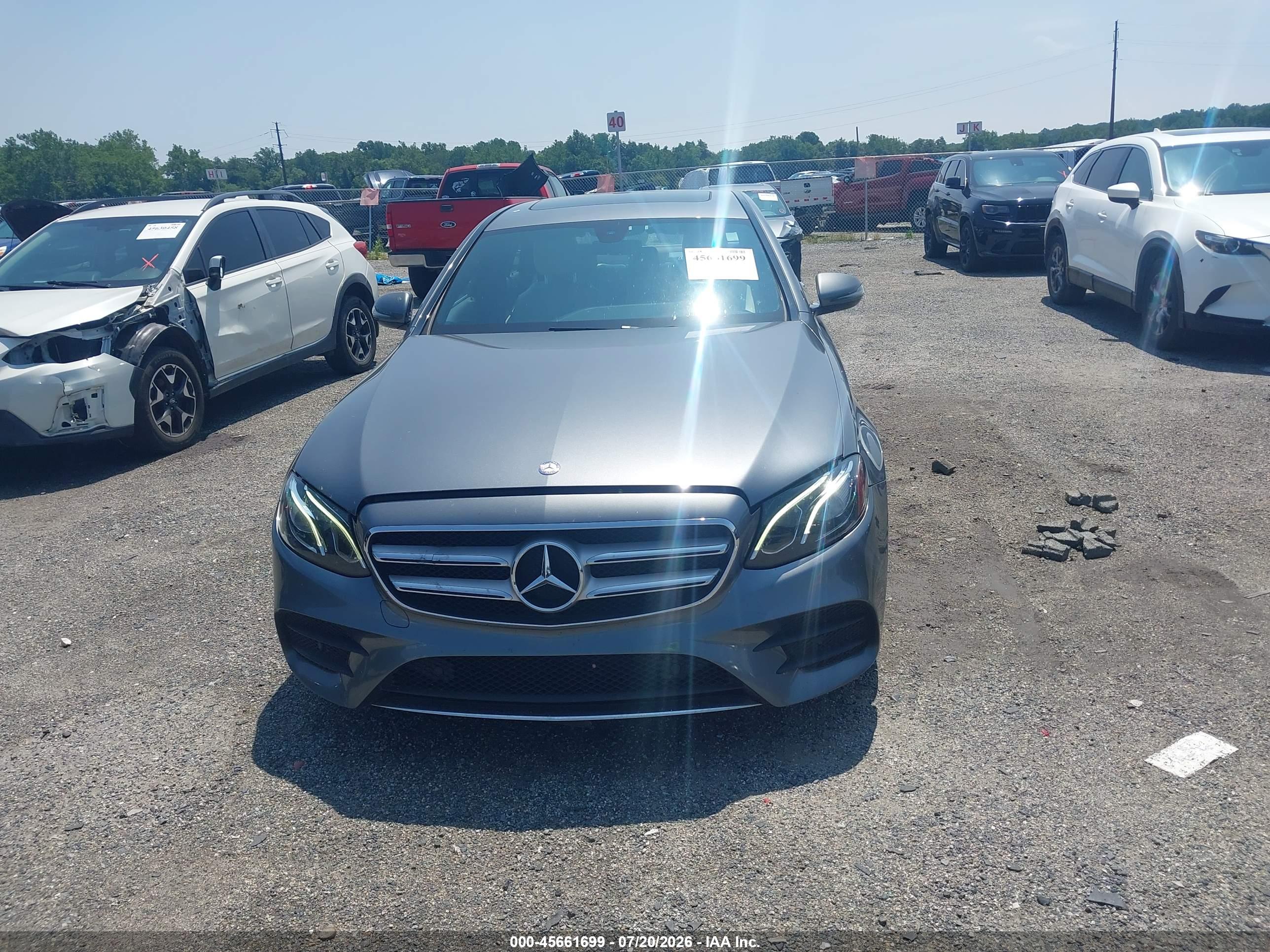 2017 MERCEDES-BENZ E 300 4MATIC