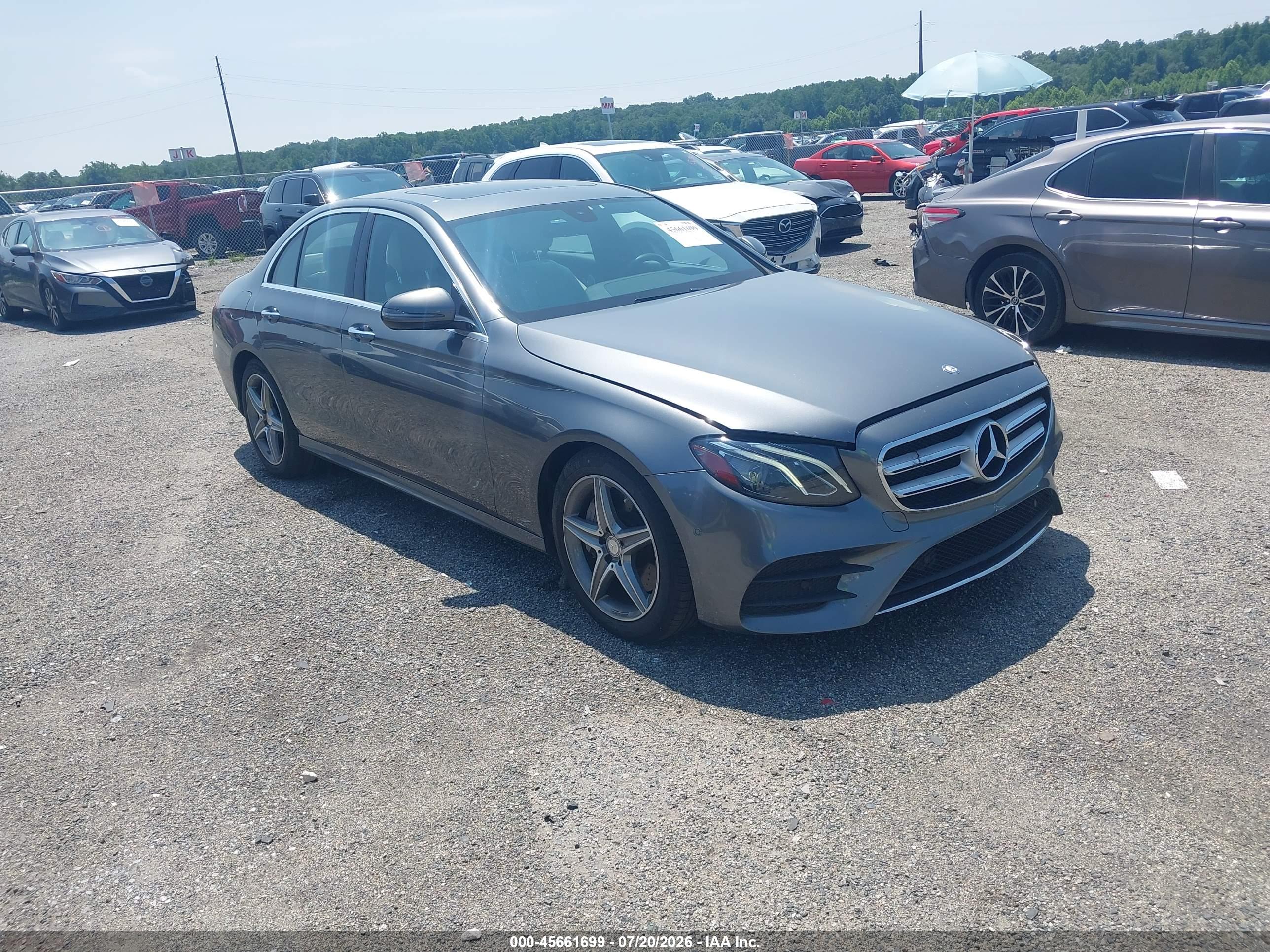 2017 MERCEDES-BENZ E 300 4MATIC