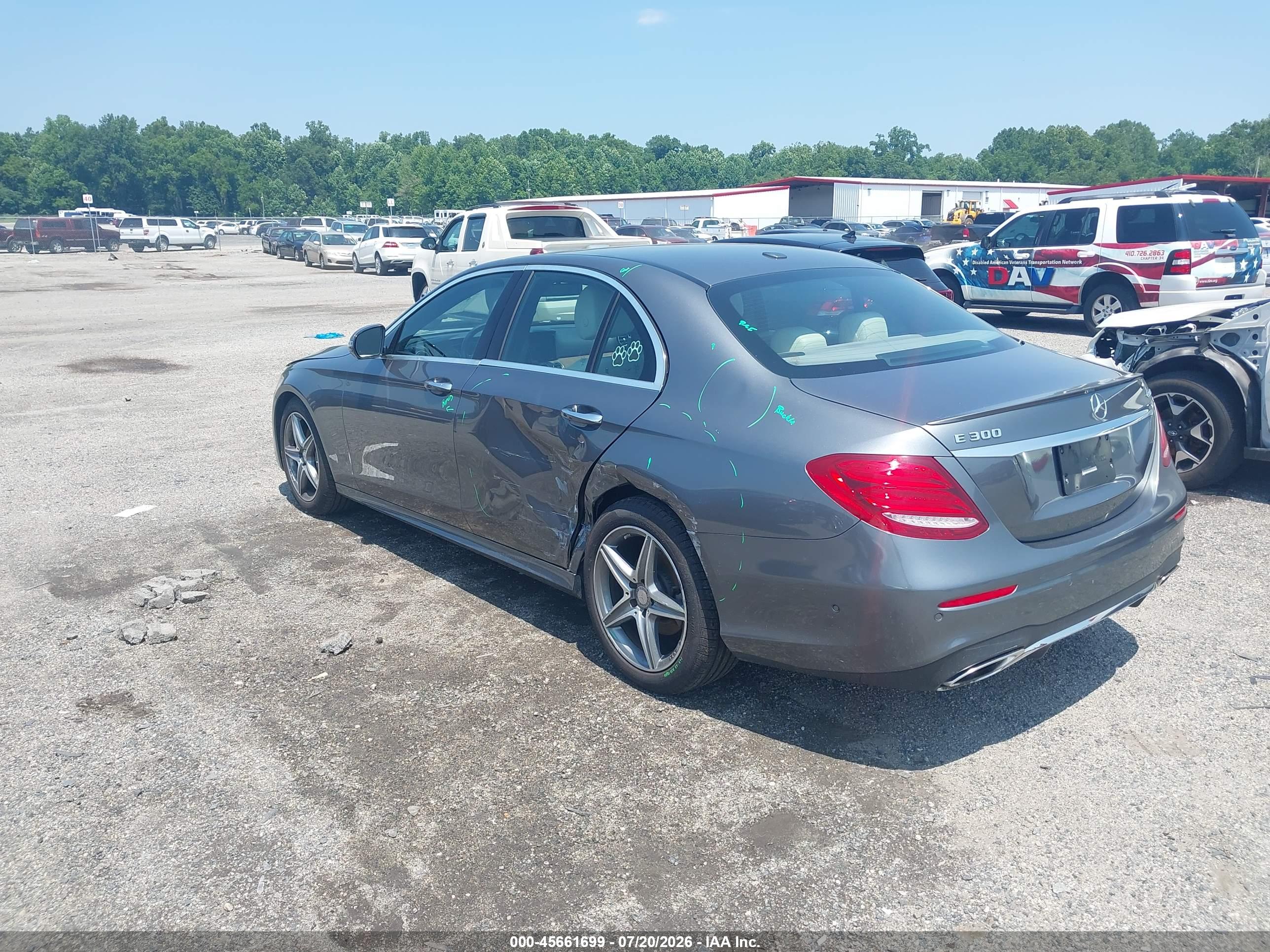 2017 MERCEDES-BENZ E 300 4MATIC