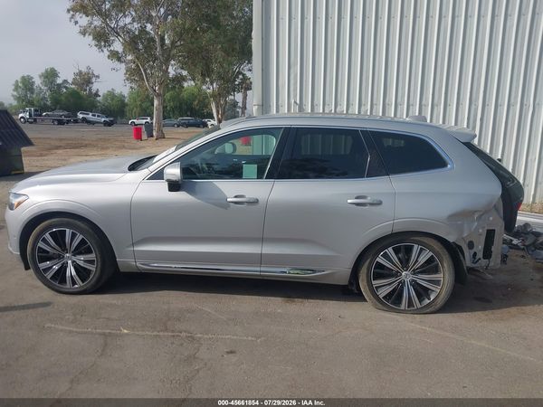 2022 VOLVO XC60 B5 INSCRIPTION