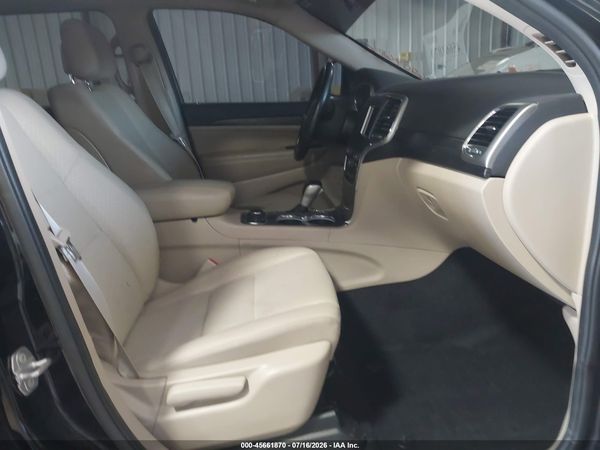 2021 JEEP GRAND CHEROKEE LAREDO E 4X4