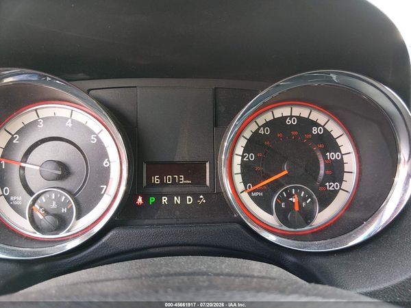 2017 DODGE GRAND CARAVAN SXT — I7