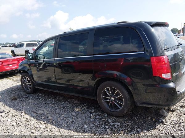 2017 DODGE GRAND CARAVAN SXT — I117