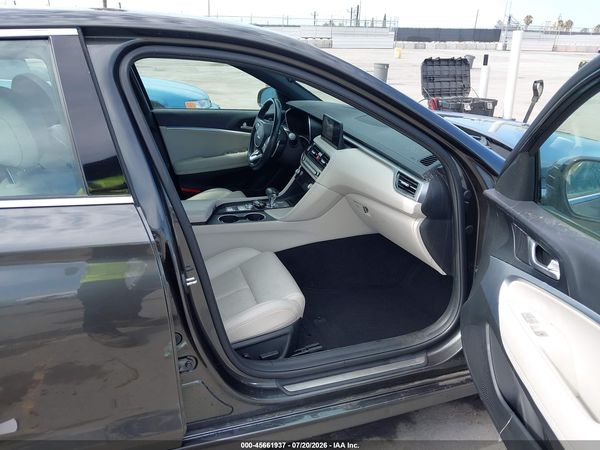 2024 GENESIS G70 2.5T RWD