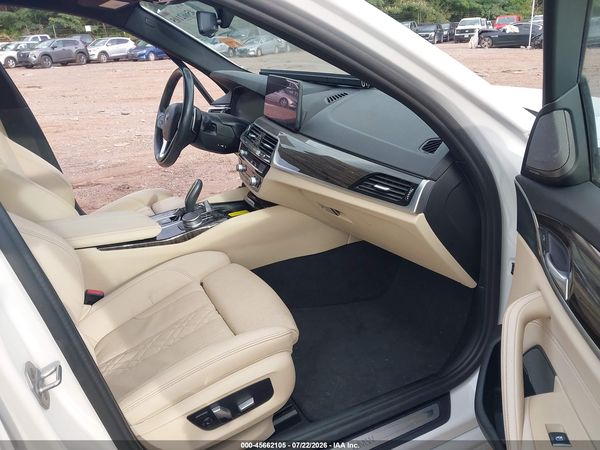 2021 BMW 530I