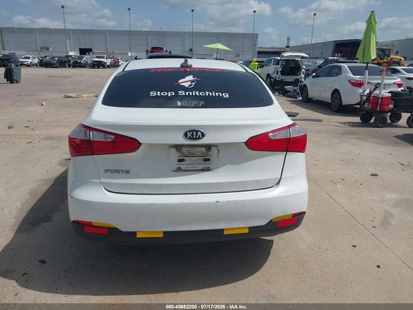 2016 KIA FORTE LX