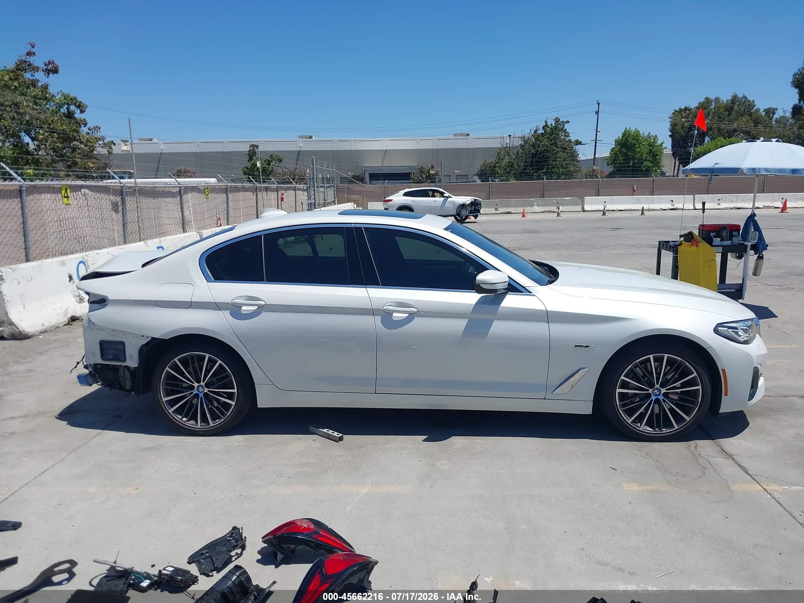 2023 BMW 530E