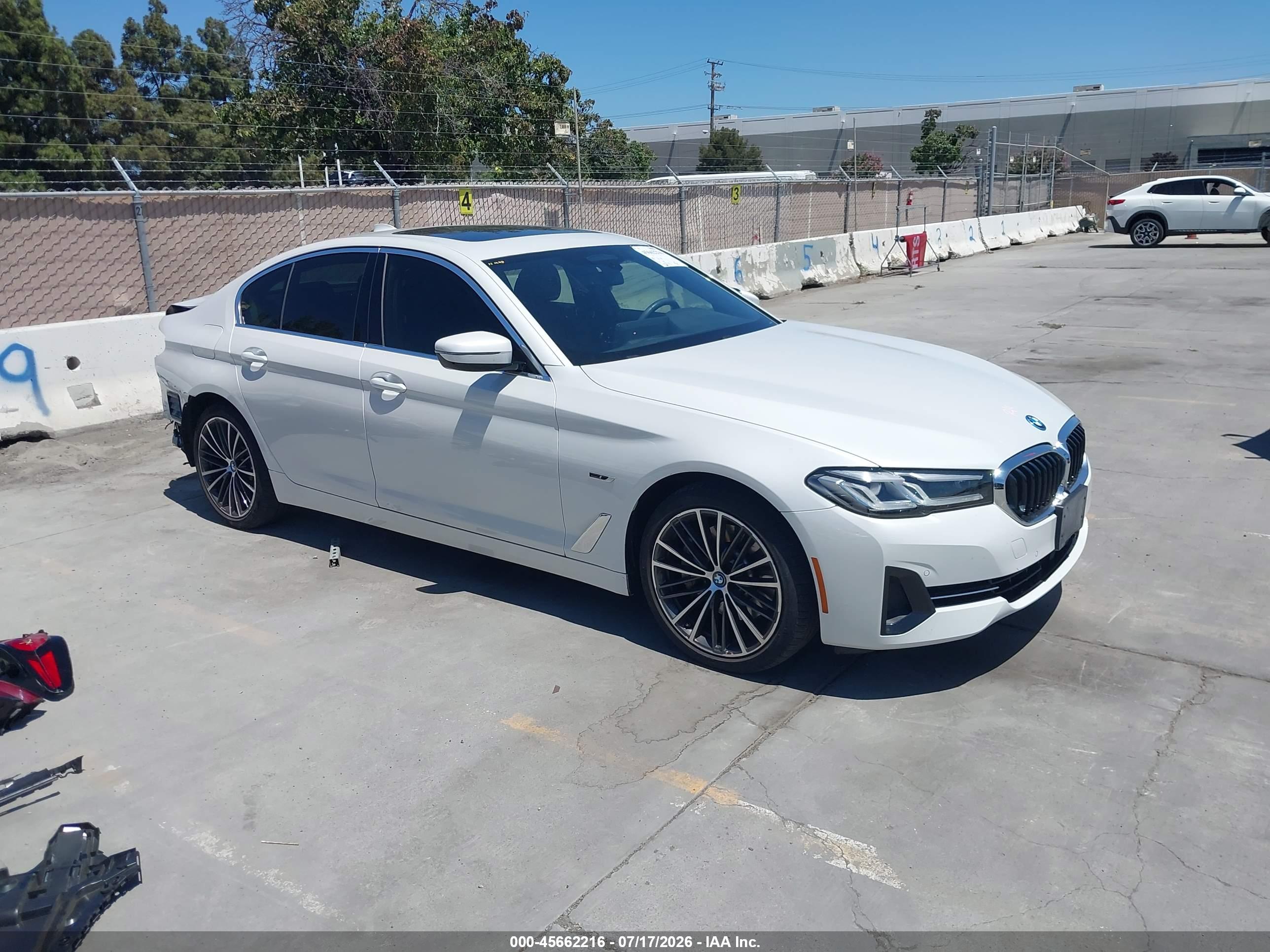 2023 BMW 530E