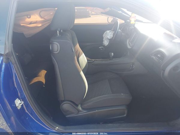 2018 DODGE CHALLENGER SXT
