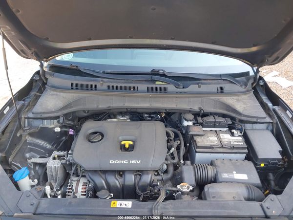 2021 HYUNDAI KONA SE