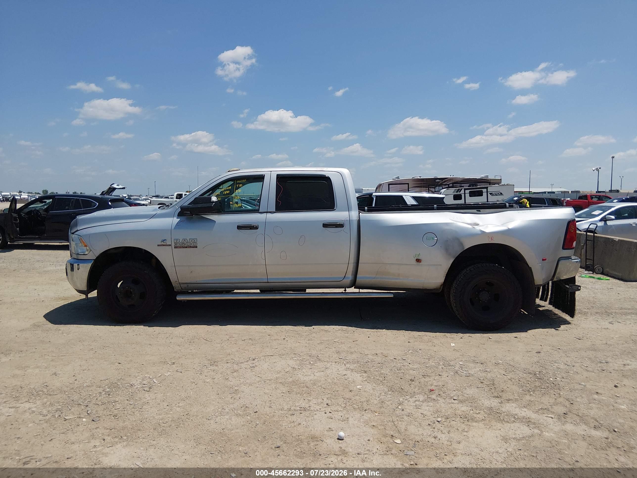 2016 RAM 3500 TRADESMAN