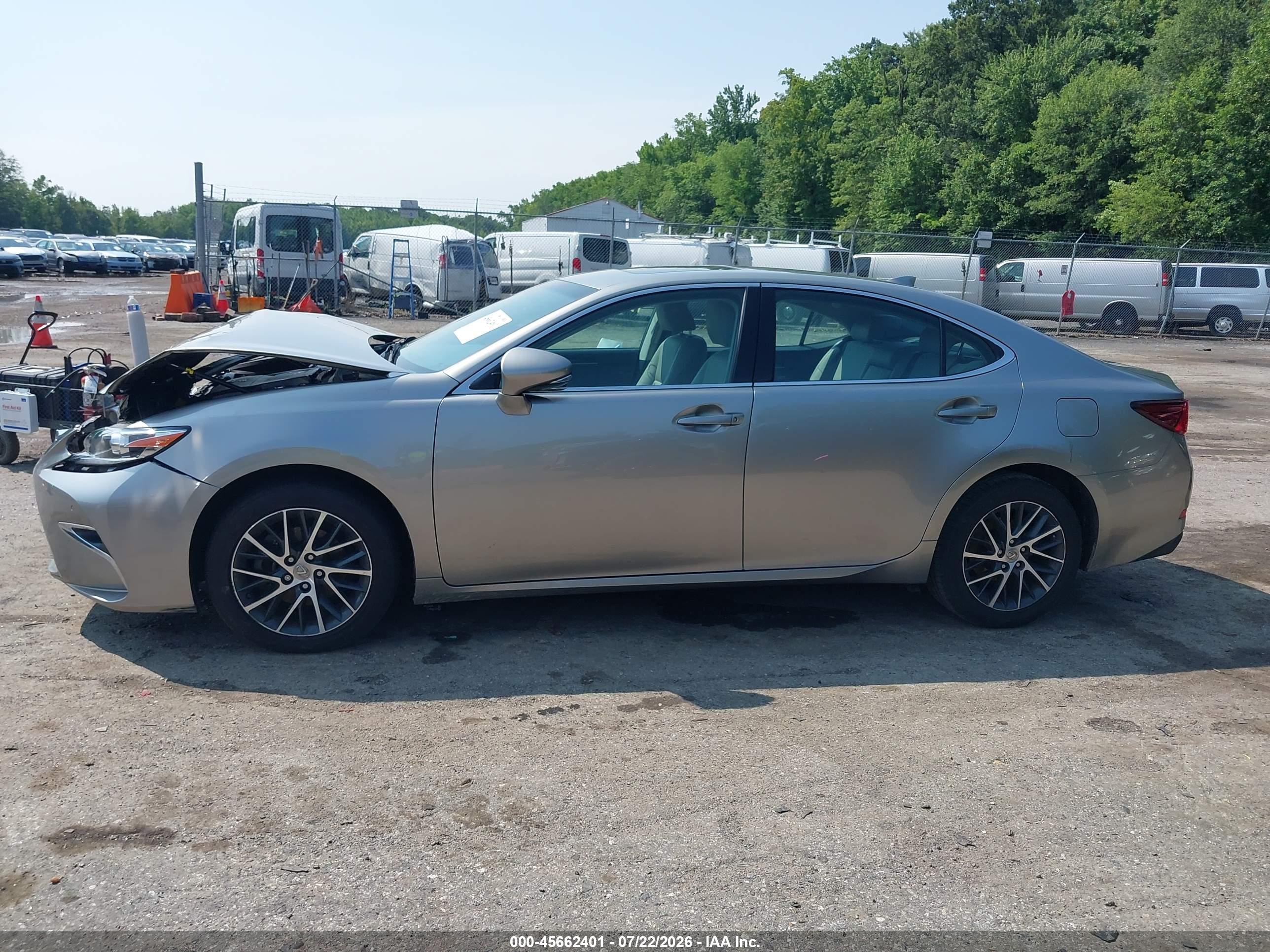 2016 LEXUS ES 350