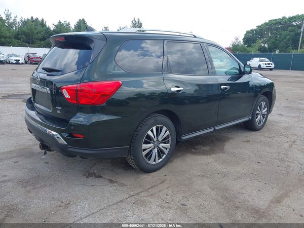 2019 NISSAN PATHFINDER SL — I4