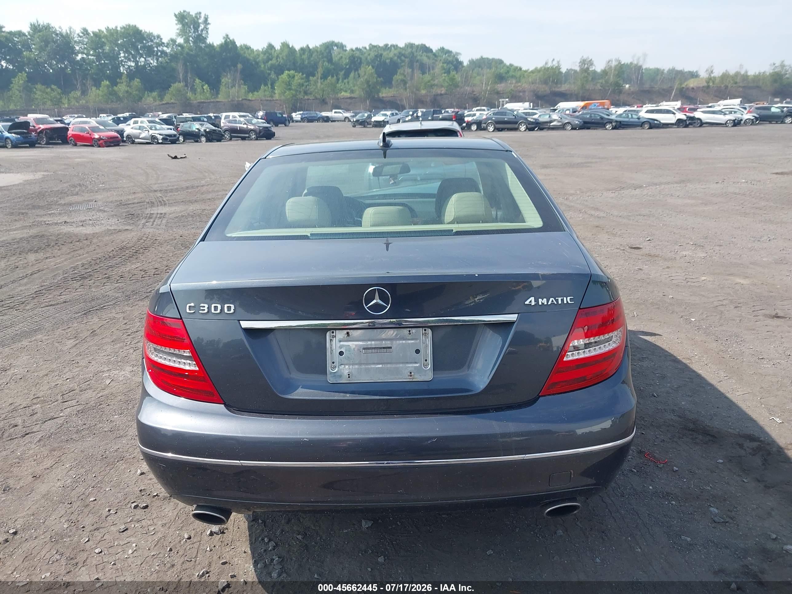2013 MERCEDES-BENZ C 300 LUXURY 4MATIC