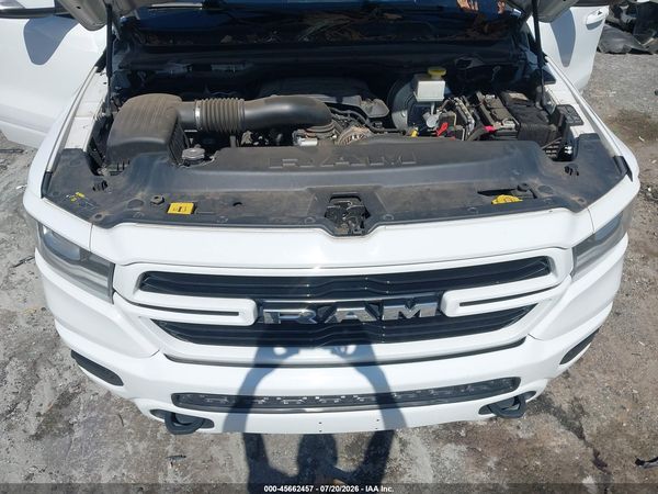 2020 RAM 1500 LARAMIE  4X4 5'7 BOX