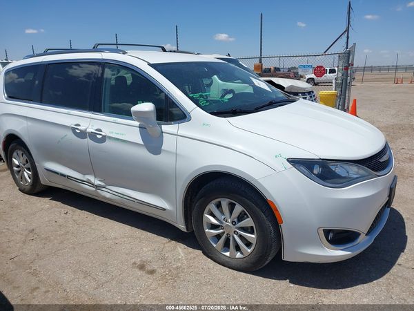 2019 CHRYSLER PACIFICA TOURING L