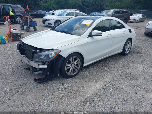 2015 MERCEDES-BENZ CLA 250 — I2