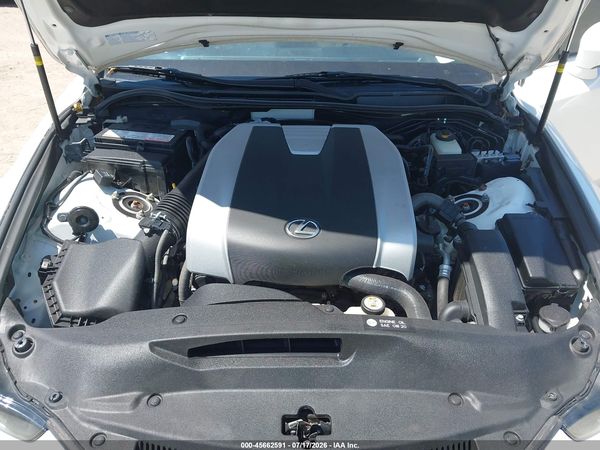 2018 LEXUS IS 300