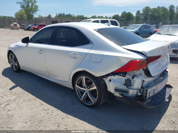 2018 LEXUS IS 300